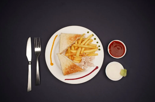 素時(shí)刻告訴你高營(yíng)養(yǎng)、低熱量的代餐怎么選？